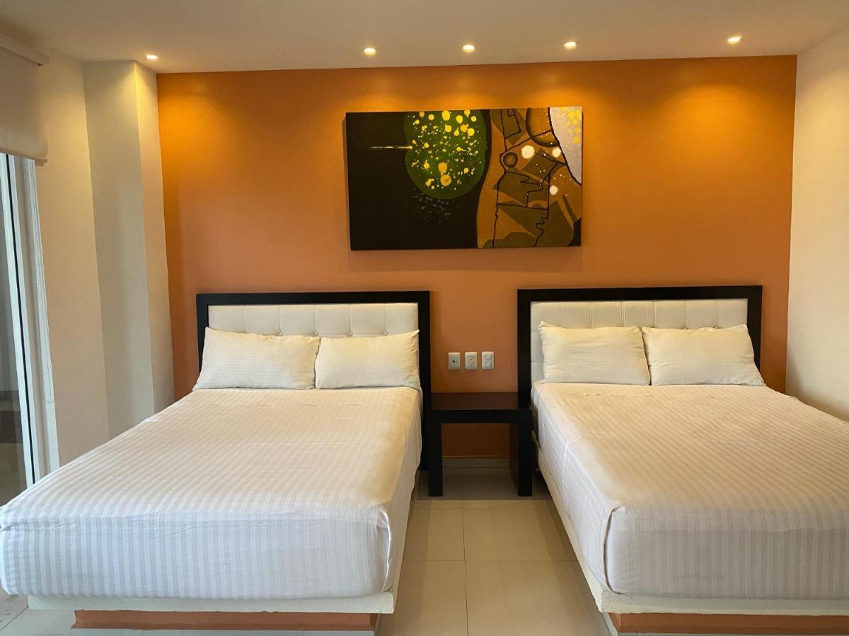 Cache Hostel & Hotel (Adults Only) Плая дел Кармен Екстериор снимка